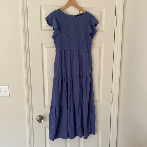 Dresses & Skirts - Blue Tiered Midi Dress